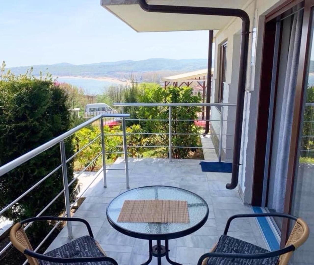 Apartment Easy Sozopol Exteriör bild